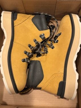 Nordstrom Mustard Suede Lace-Up Boots with Black Collar